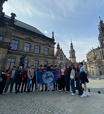 OriginalImage,,,Original